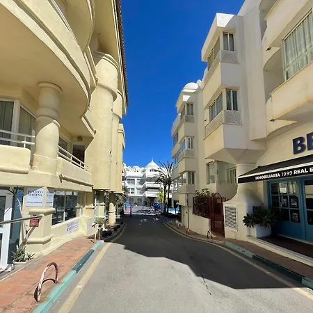 Isla Puerto Marina Apartment
