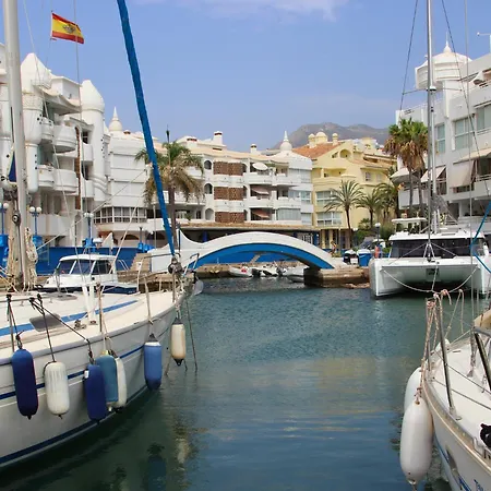 Isla Puerto Marina Benalmadena